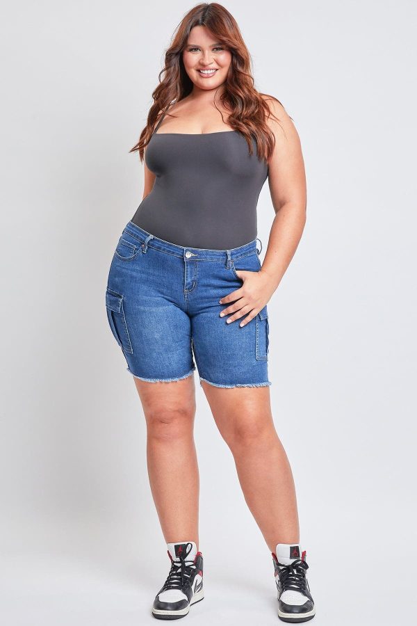 Women's Plus Low Rise Frayed Cargo Bermuda Shorts - Image 7