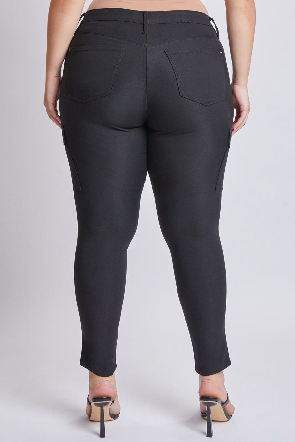 Women's Plus Hyperstretch Skinny Cargo Pants - Image 4
