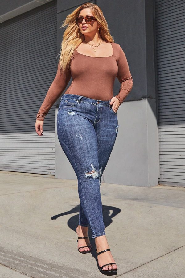 Women's Plus WannaBettaButt Skinny Jeans - Image 5