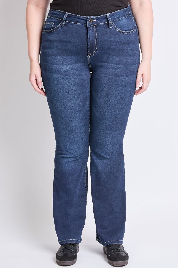 Women's Plus Essential HyperDenim Flare Jeans - Image 2