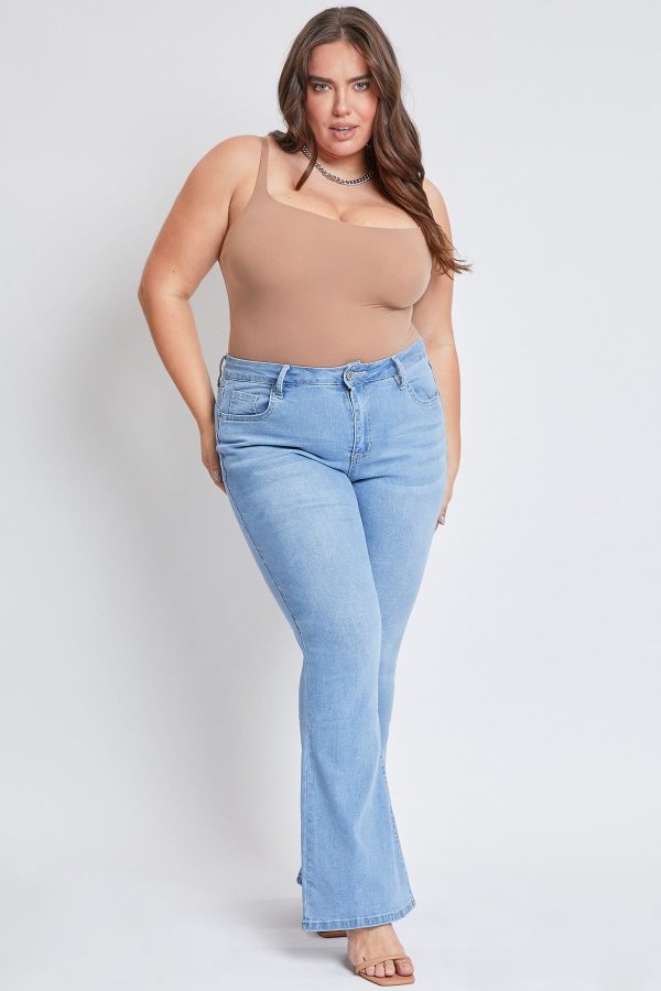 Women's Plus Size Basic Flare Jeans - Image 5