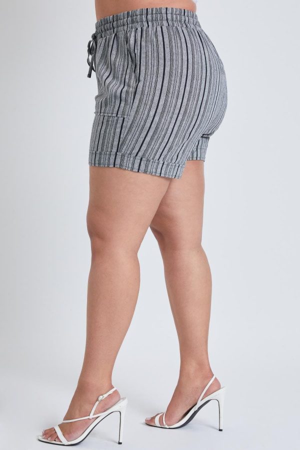Women's Plus Drawstring Waistband Linen Shorts - Image 2