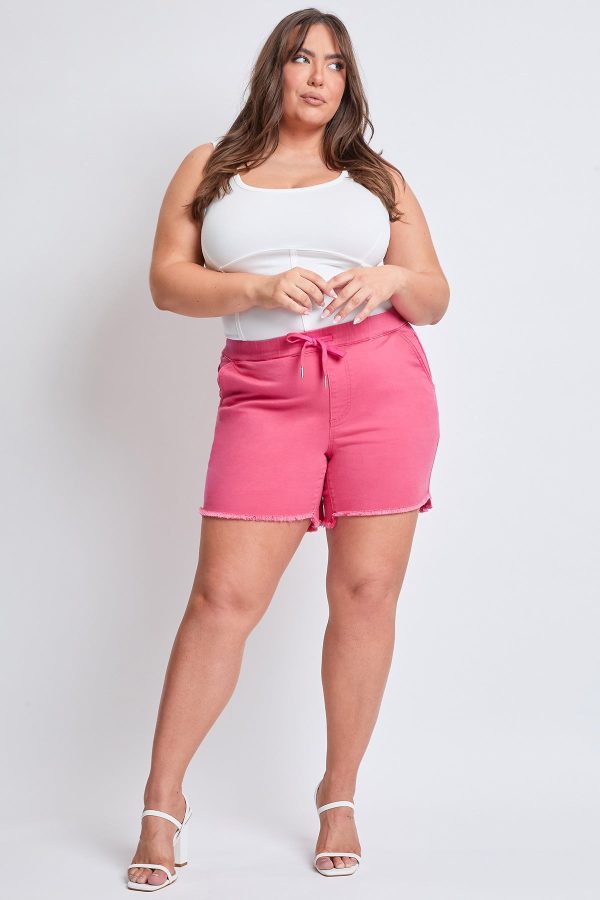 Women's Plus Frayed Hem Pull-on Shorts