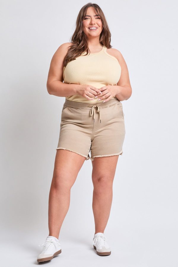 Women's Plus Frayed Hem Pull-on Shorts - Image 5