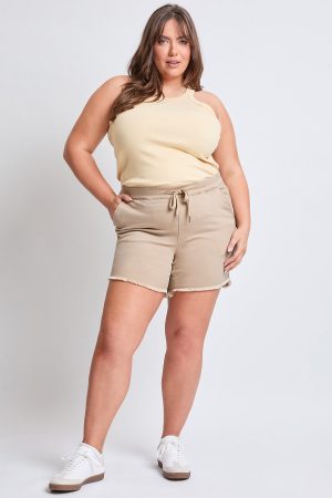 Women's Plus Frayed Hem Pull-on Shorts